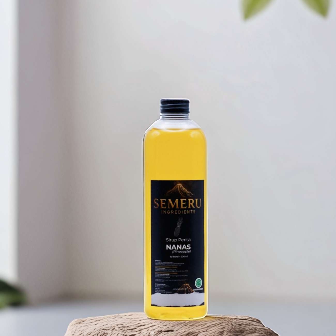 Sirup Pineapple Premium Semeru Ingredients 500ml – Sirup Buah Nanas Segar untuk Cafe & Mocktail